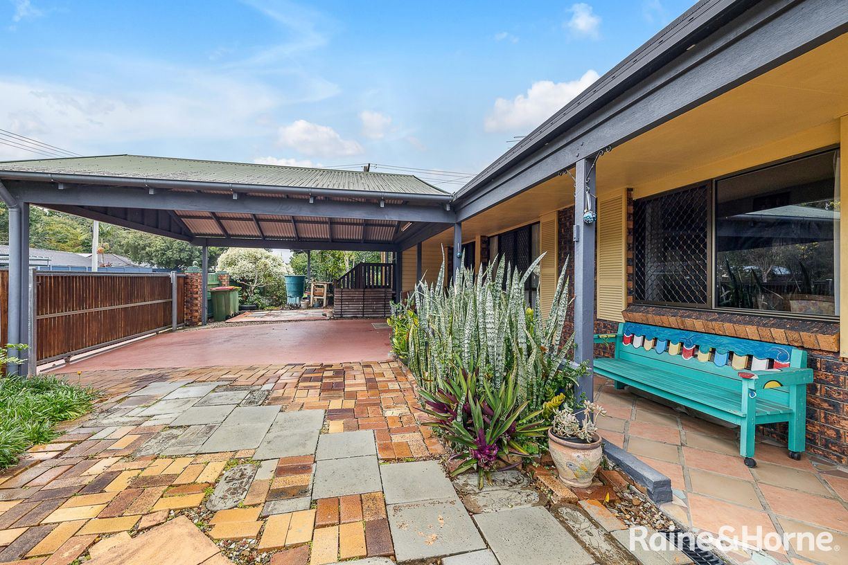 48 Lobelia Avenue — photo from Raine & Horne Springwood