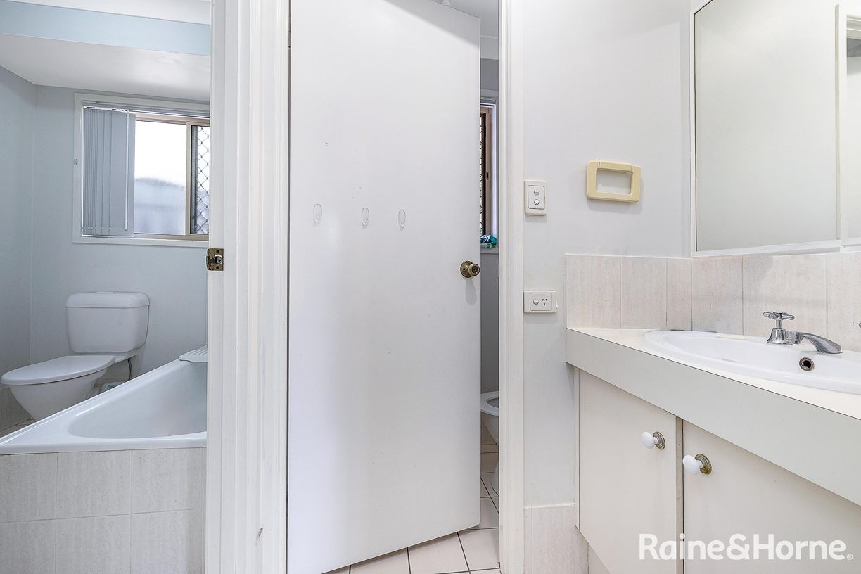 56 Berkley Drive North — photo 12 of 21