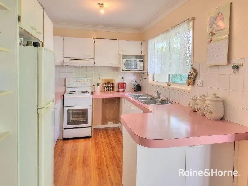 Boronia Heights QLD — photo 2 of 12