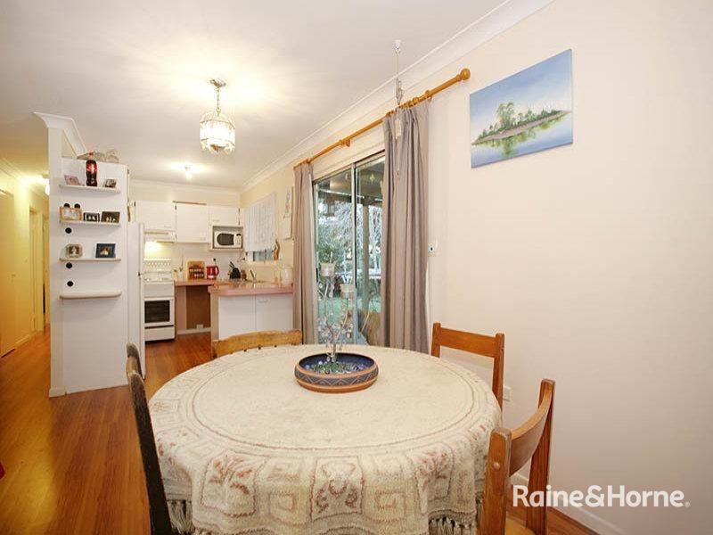 Boronia Heights QLD — photo 3 of 12