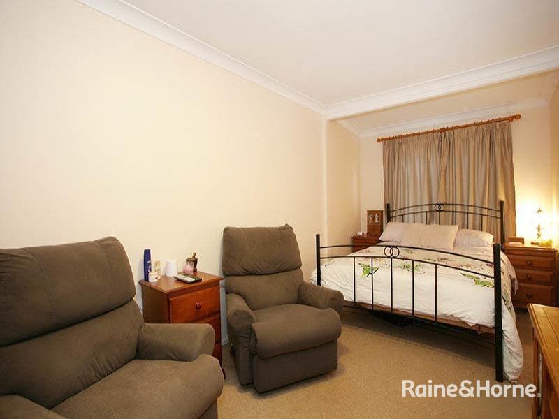 Boronia Heights QLD — photo 8 of 12