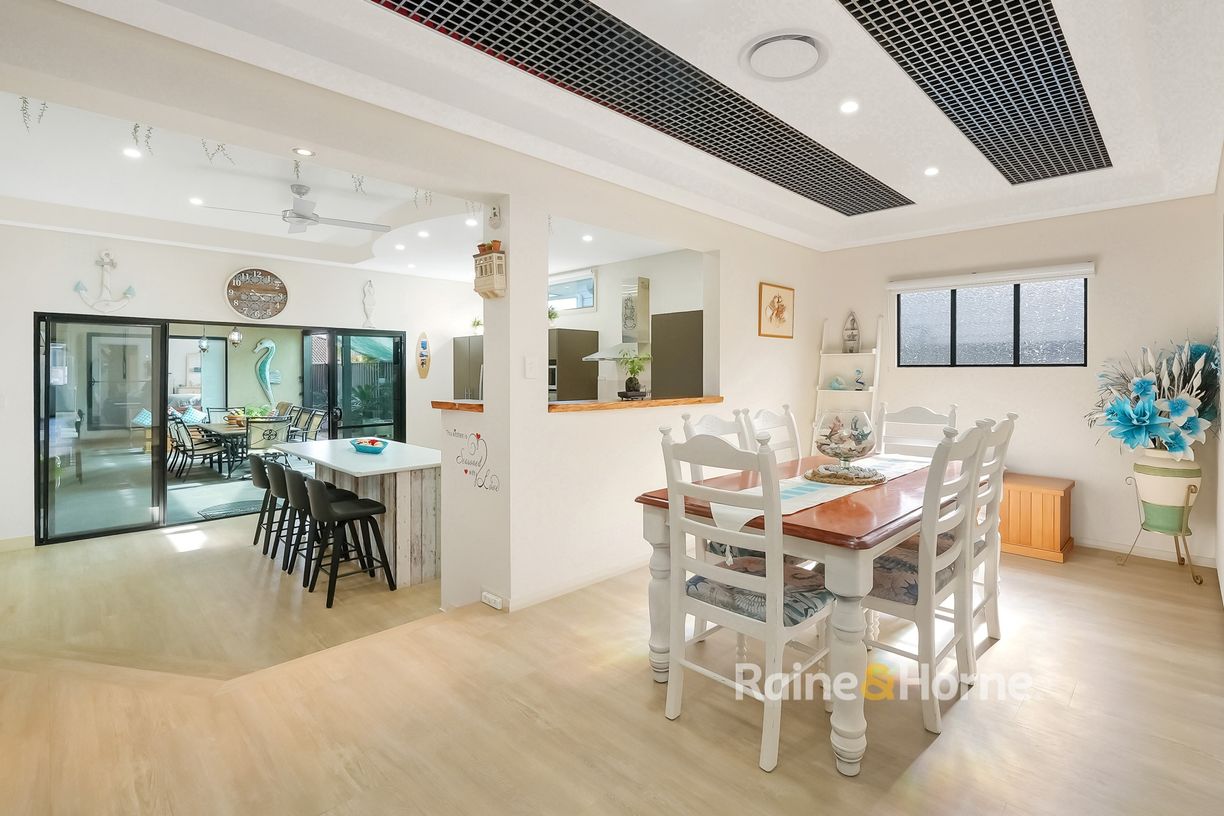 48 Ridge Street — photo 7 of 18