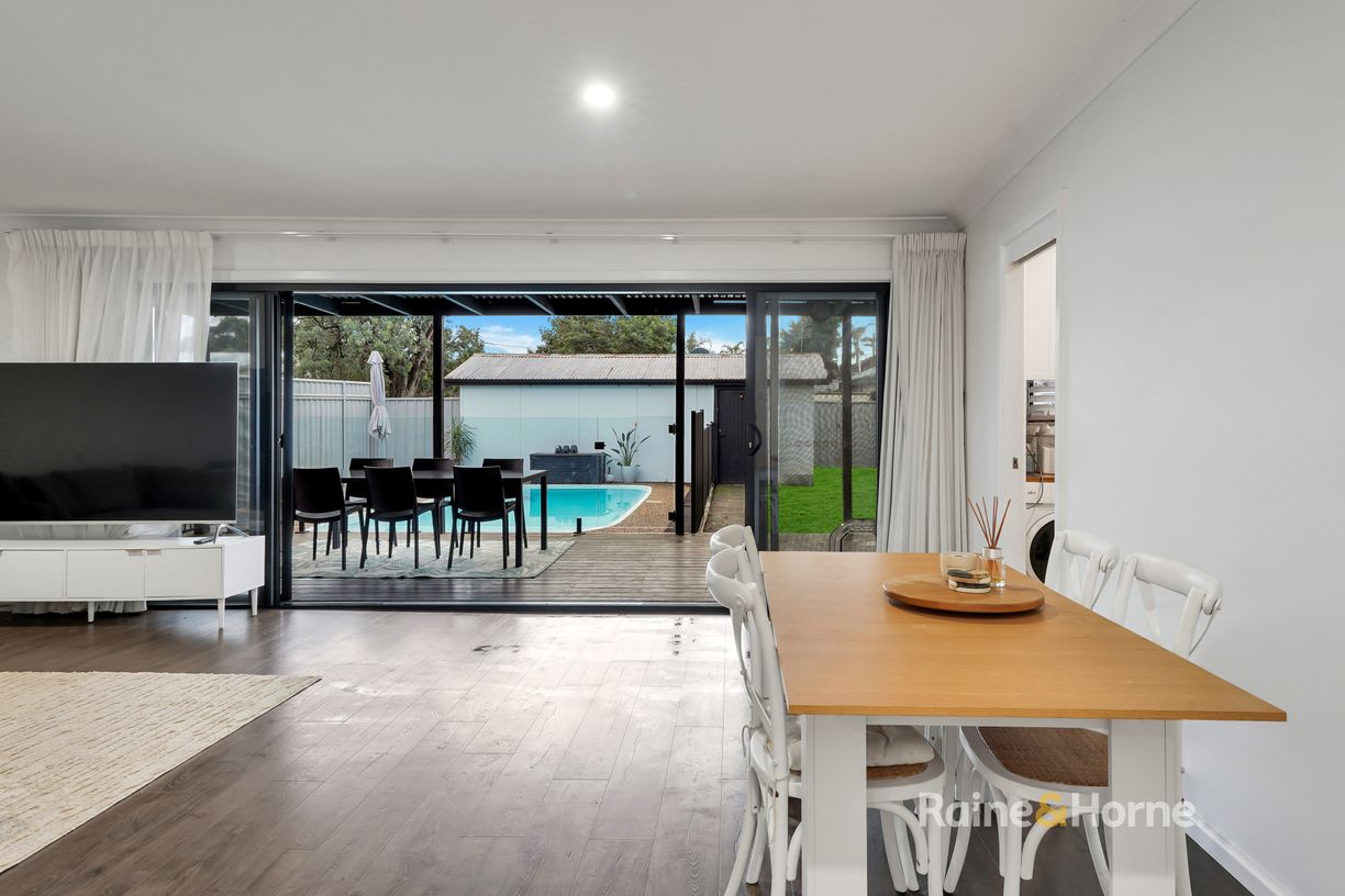 12 Onslow Avenue — photo 9 of 16
