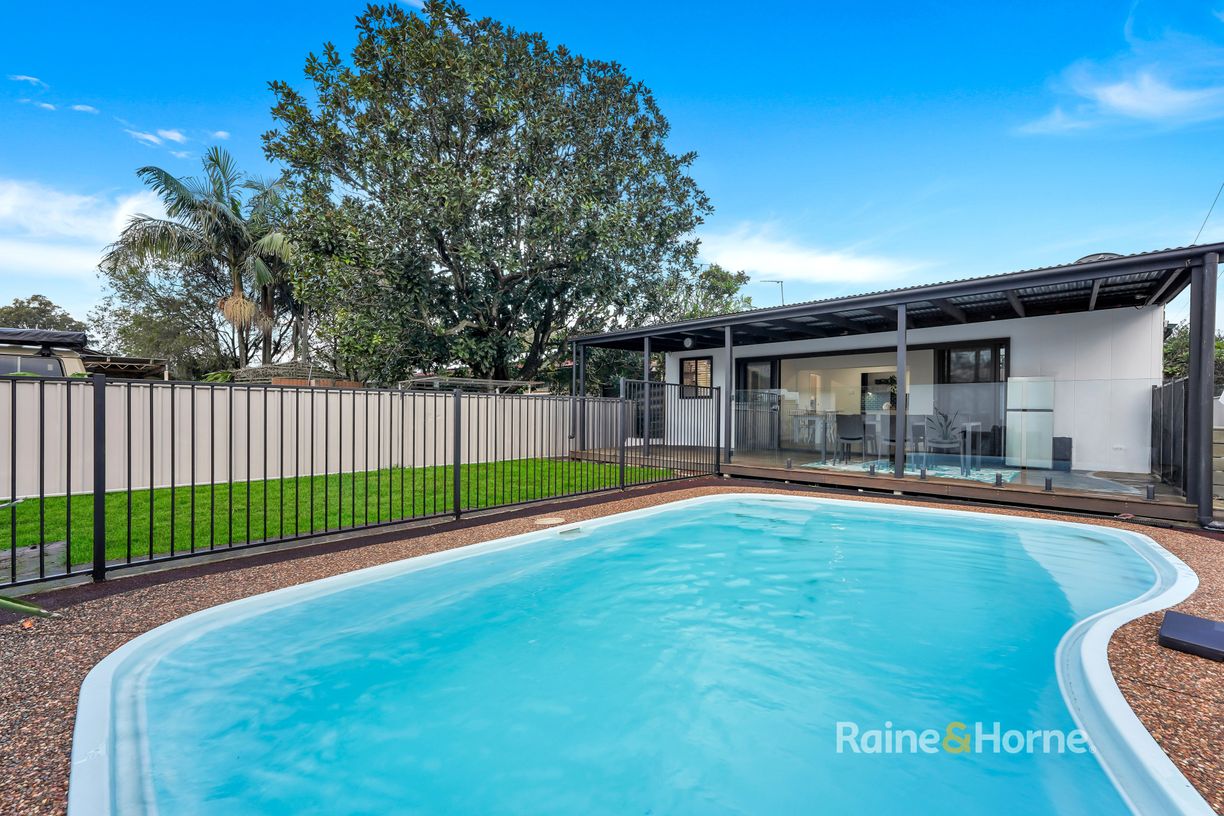 12 Onslow Avenue — photo from Raine & Horne Ettalong Beach | St Huberts Island