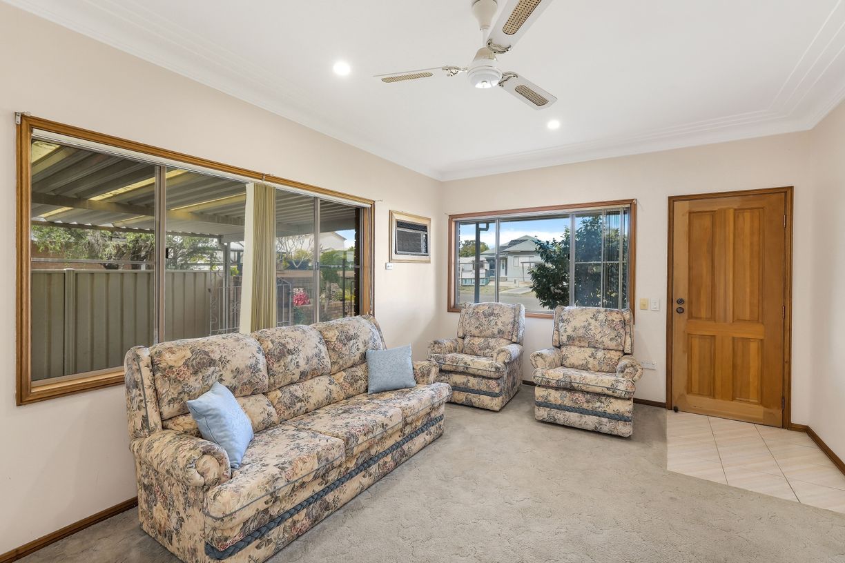 24 Boronia Avenue — photo 5 of 15