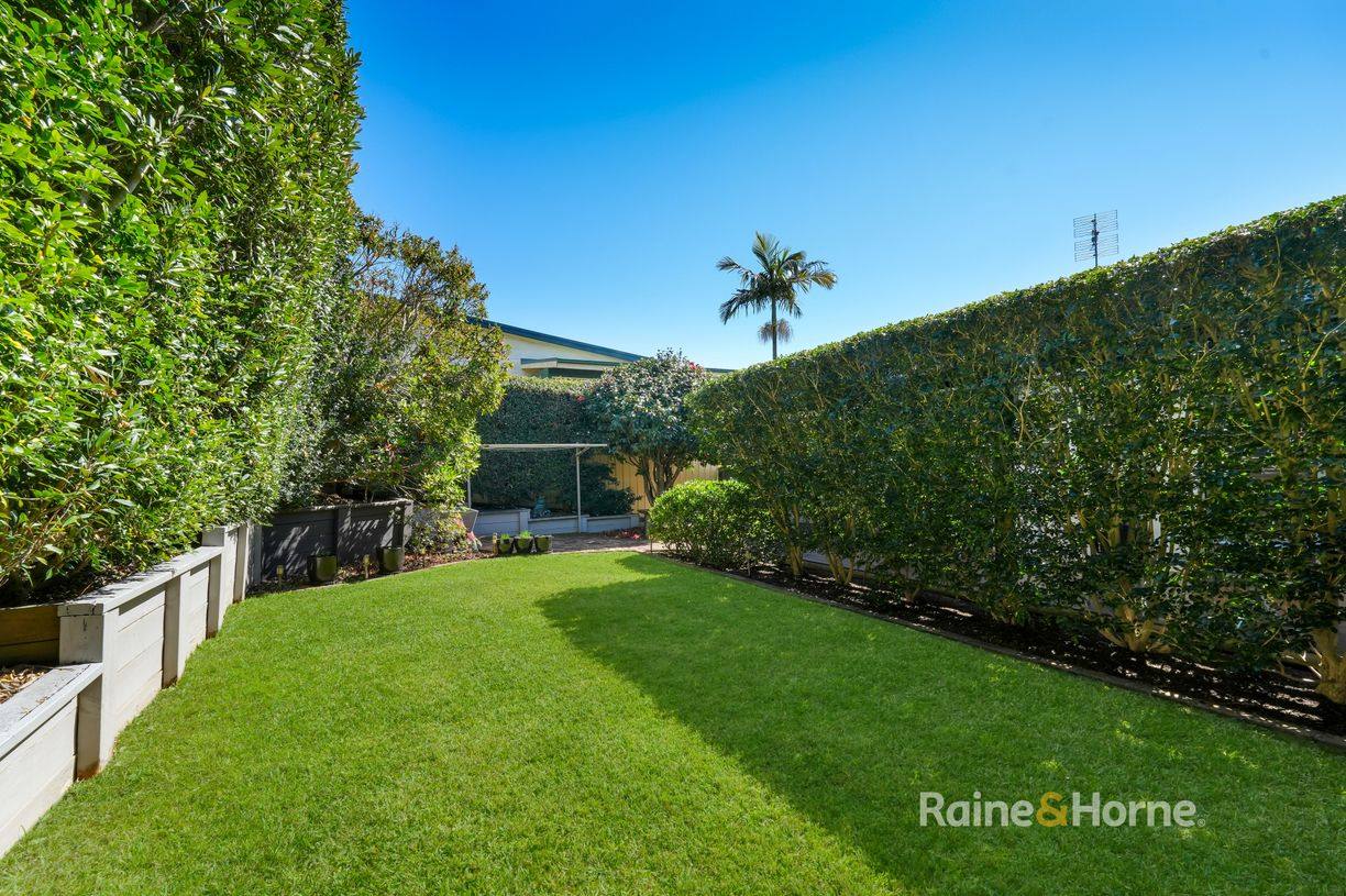 457 Orange Grove Road — photo 9 of 22