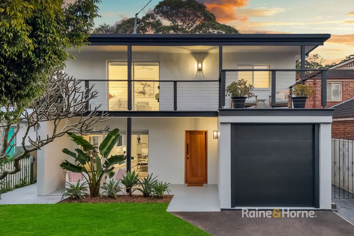 8 Fitzroy Street — photo from Raine & Horne Ettalong Beach | St Huberts Island