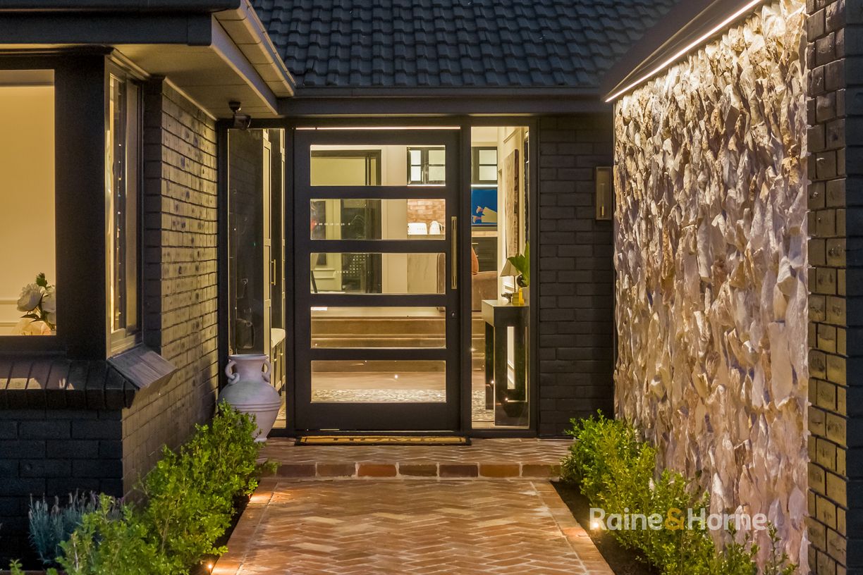 38 Everglades Crescent — photo 26 of 30