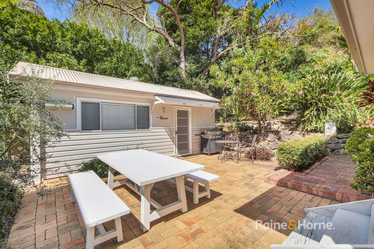 8 Araluen Drive — photo 20 of 23