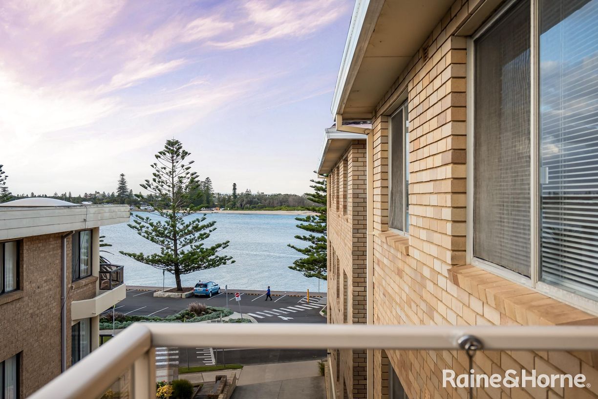 15/11 Marine Parade — photo 8 of 9