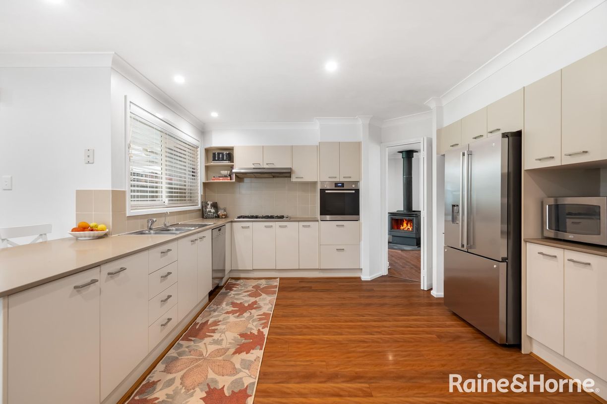 511 Kyola Road — photo 3 of 16