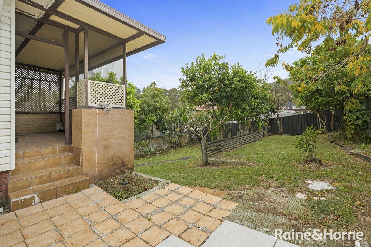 29 Henry Parry Drive — photo 8 of 10