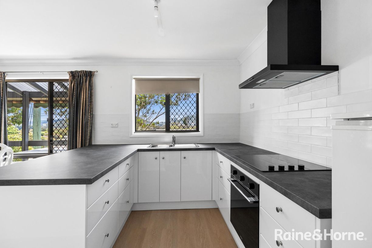 24/31 Fiona Street — photo 3 of 14