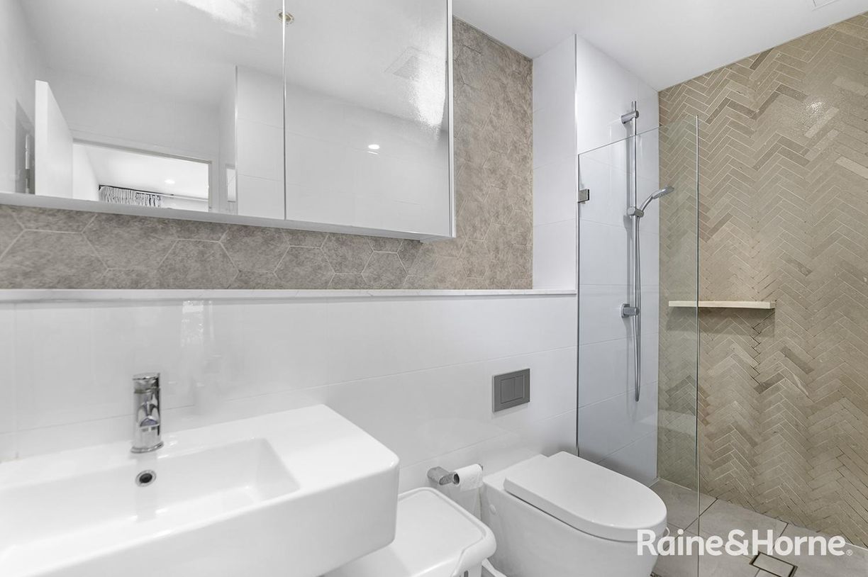 410/25 Mann Street — photo 12 of 16