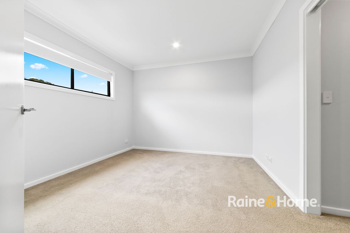 1/117 Bourke Road — photo 7 of 12