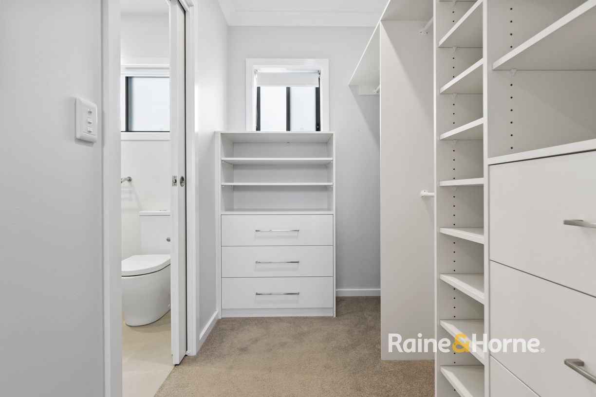 1/117 Bourke Road — photo 6 of 12