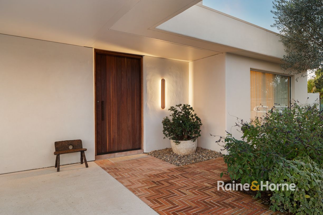 45 Donald Avenue — photo 2 of 22