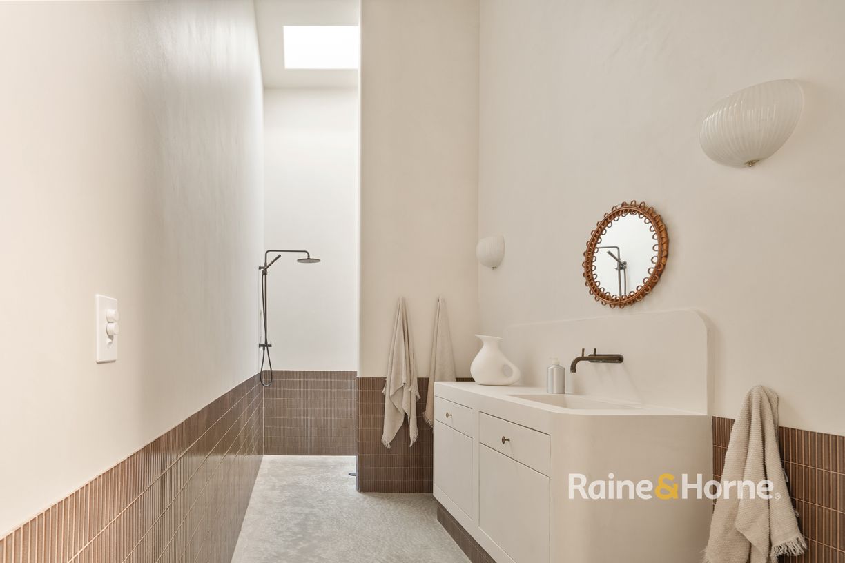 45 Donald Avenue — photo 11 of 22