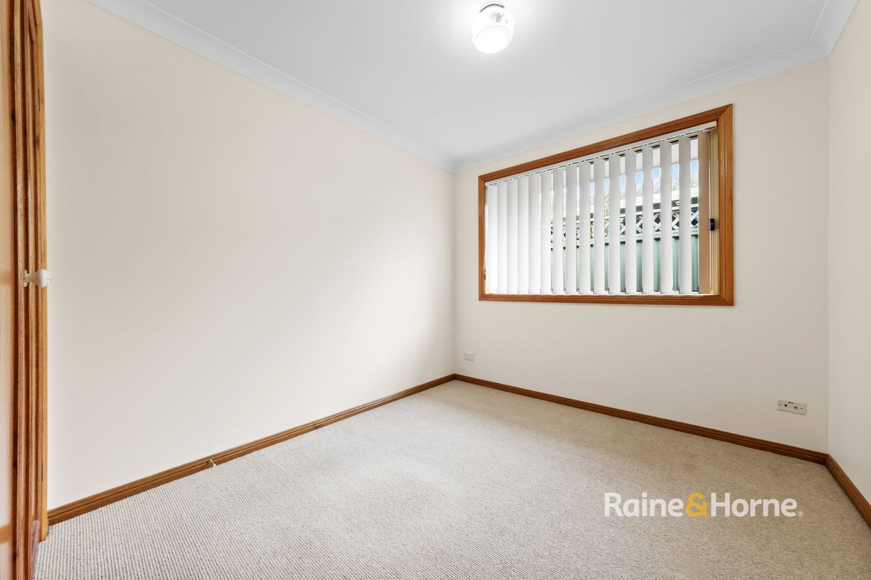 8/131 Blackwall Road — photo 5 of 12