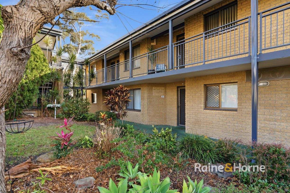 5/18 Neptune Street — photo from Raine & Horne Umina Beach | Woy Woy