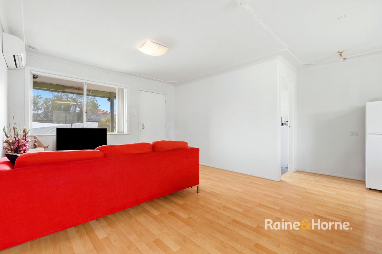 110 Trafalgar Avenue — photo 5 of 21