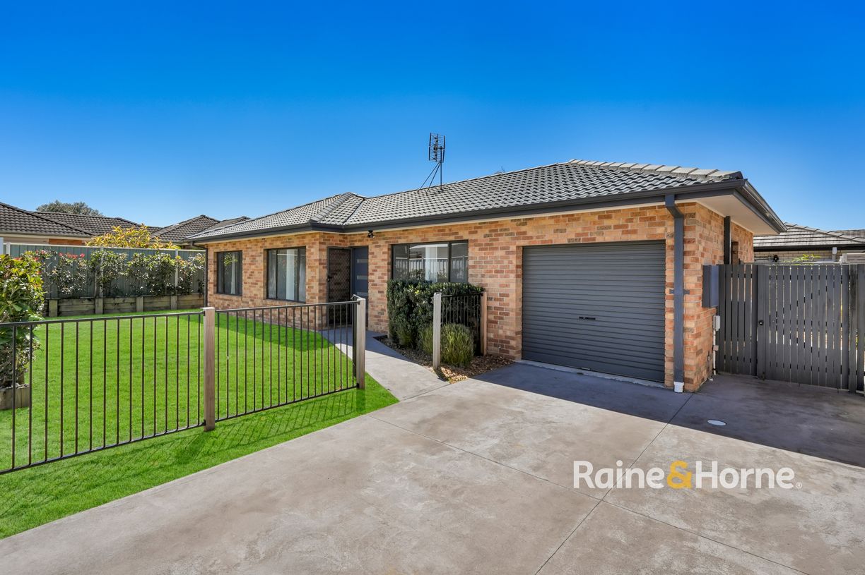 5B Morris street — photo from Raine & Horne Umina Beach | Woy Woy