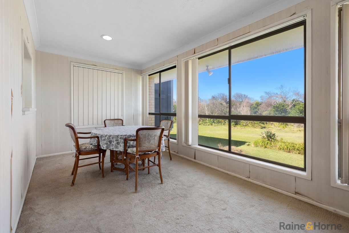 43 Elanora Avenue — photo 8 of 15