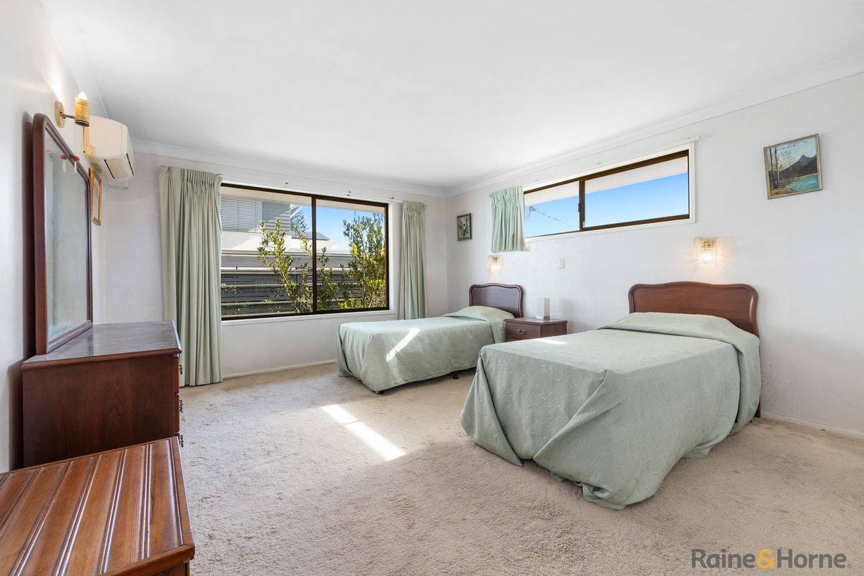 43 Elanora Avenue — photo 10 of 15