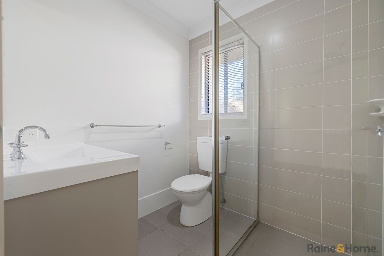 1/6 Terrigal Street — photo 6 of 10