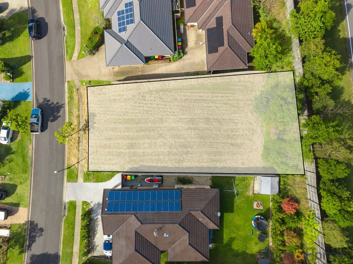 37 Newcastle Drive — photo 4 of 8