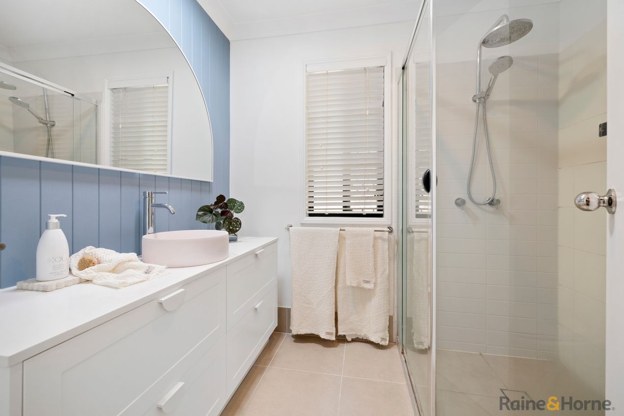 14 Narooma Street — photo 13 of 23