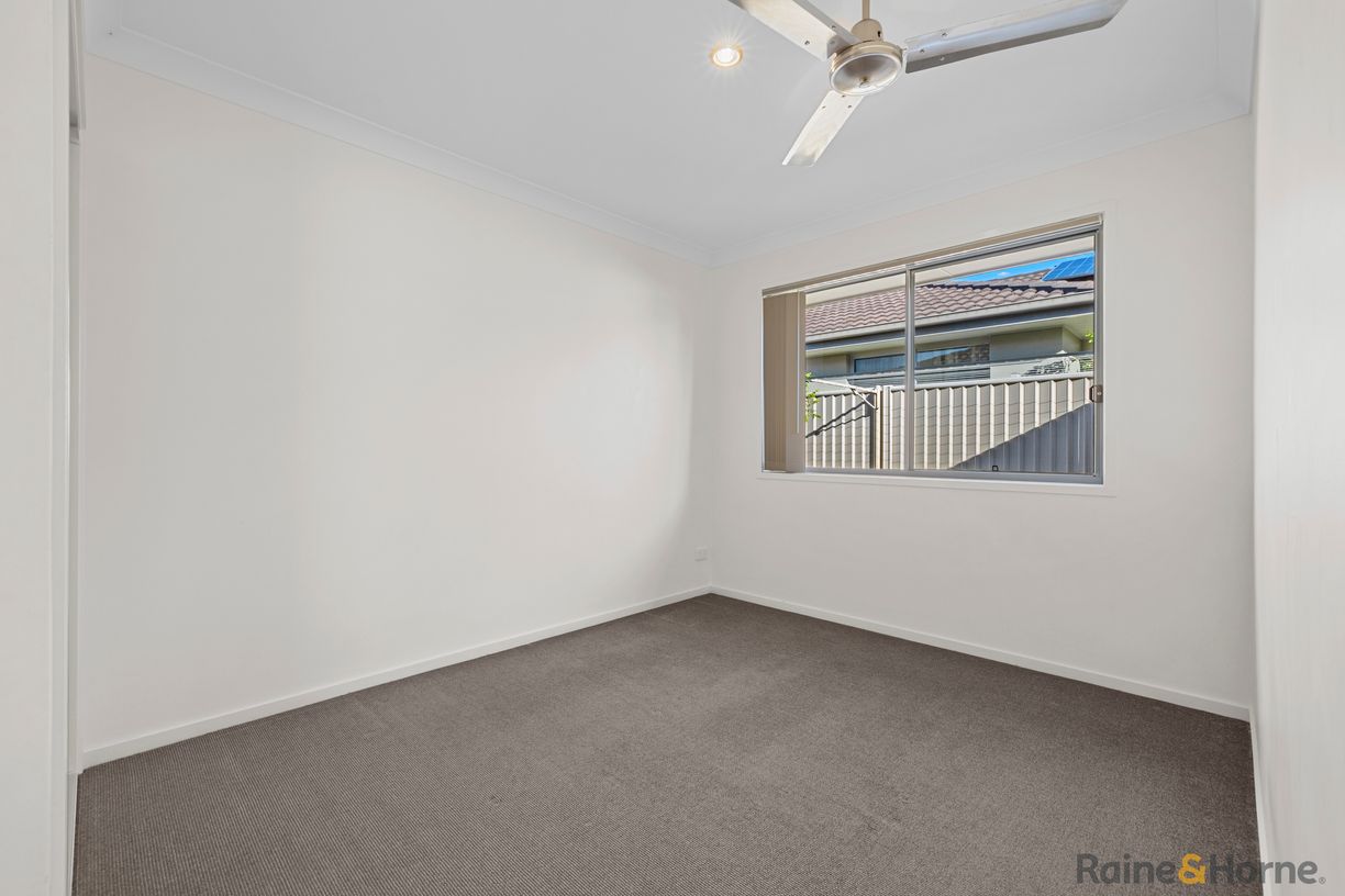 1/6 Terrigal Street — photo 8 of 10