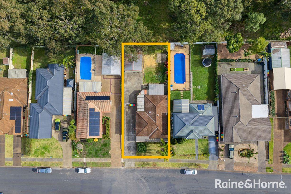 18 Benjamin Drive — photo from Raine & Horne New Lambton | Wallsend