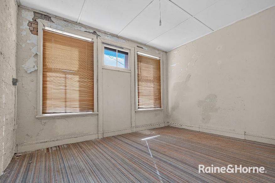 30 & 32 Cowper Street South — photo 16 of 19