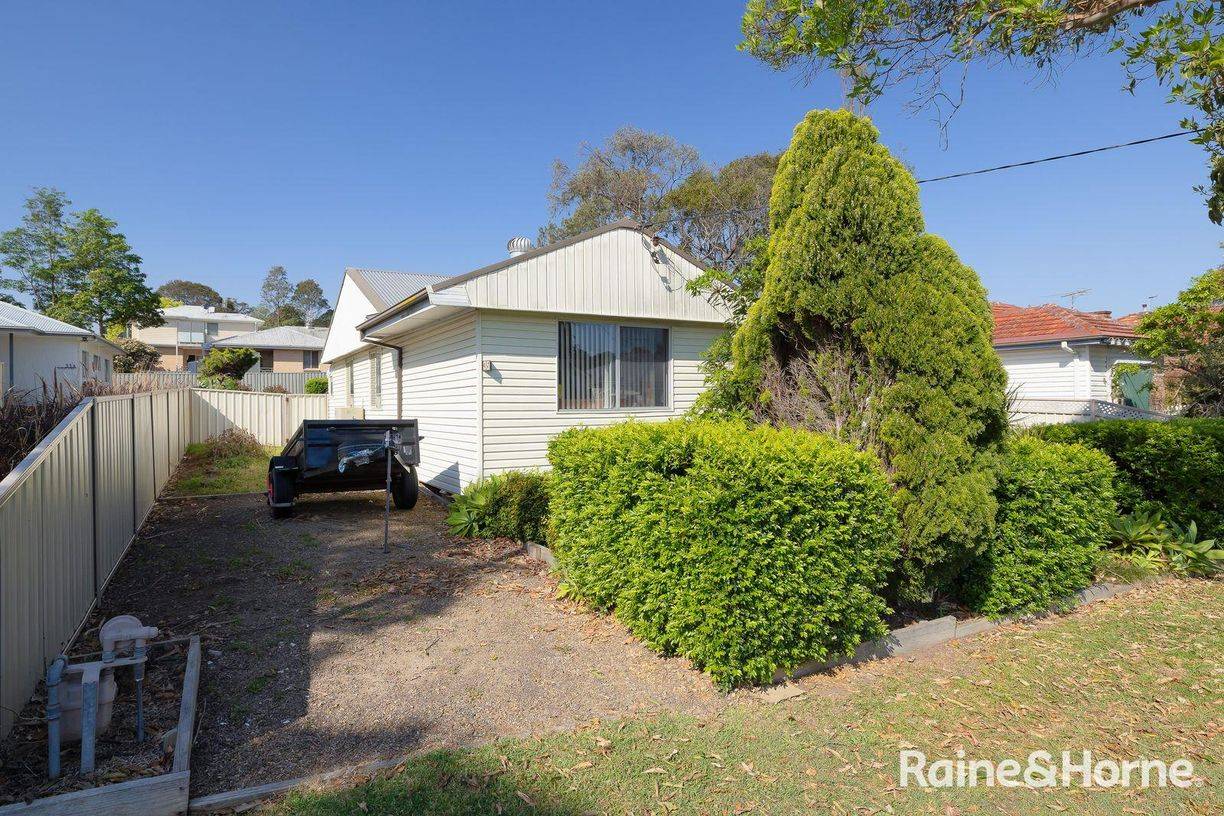 35 Dangar Street — photo 17 of 24