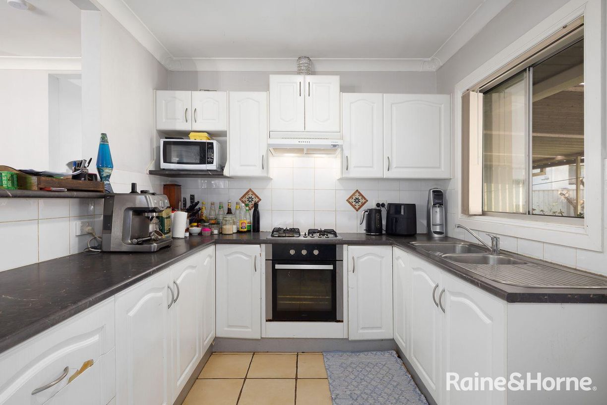 35 Dangar Street — photo 5 of 24
