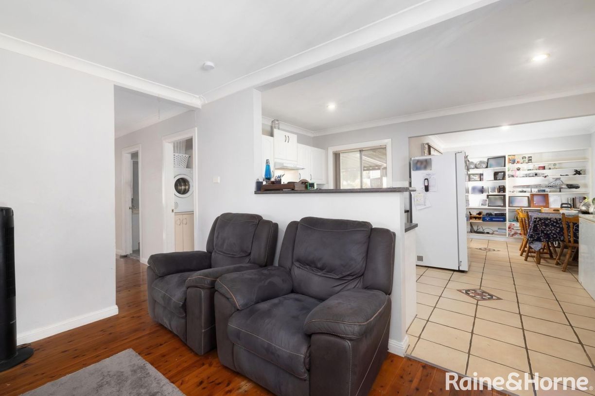 35 Dangar Street — photo 4 of 24