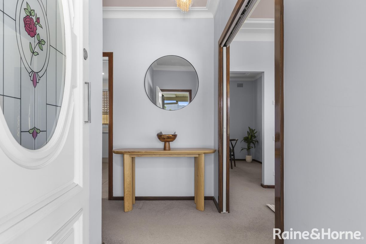 69 Wentworth Street — photo 5 of 17