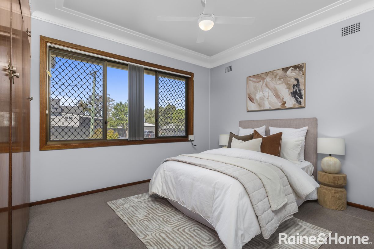 69 Wentworth Street — photo 13 of 17