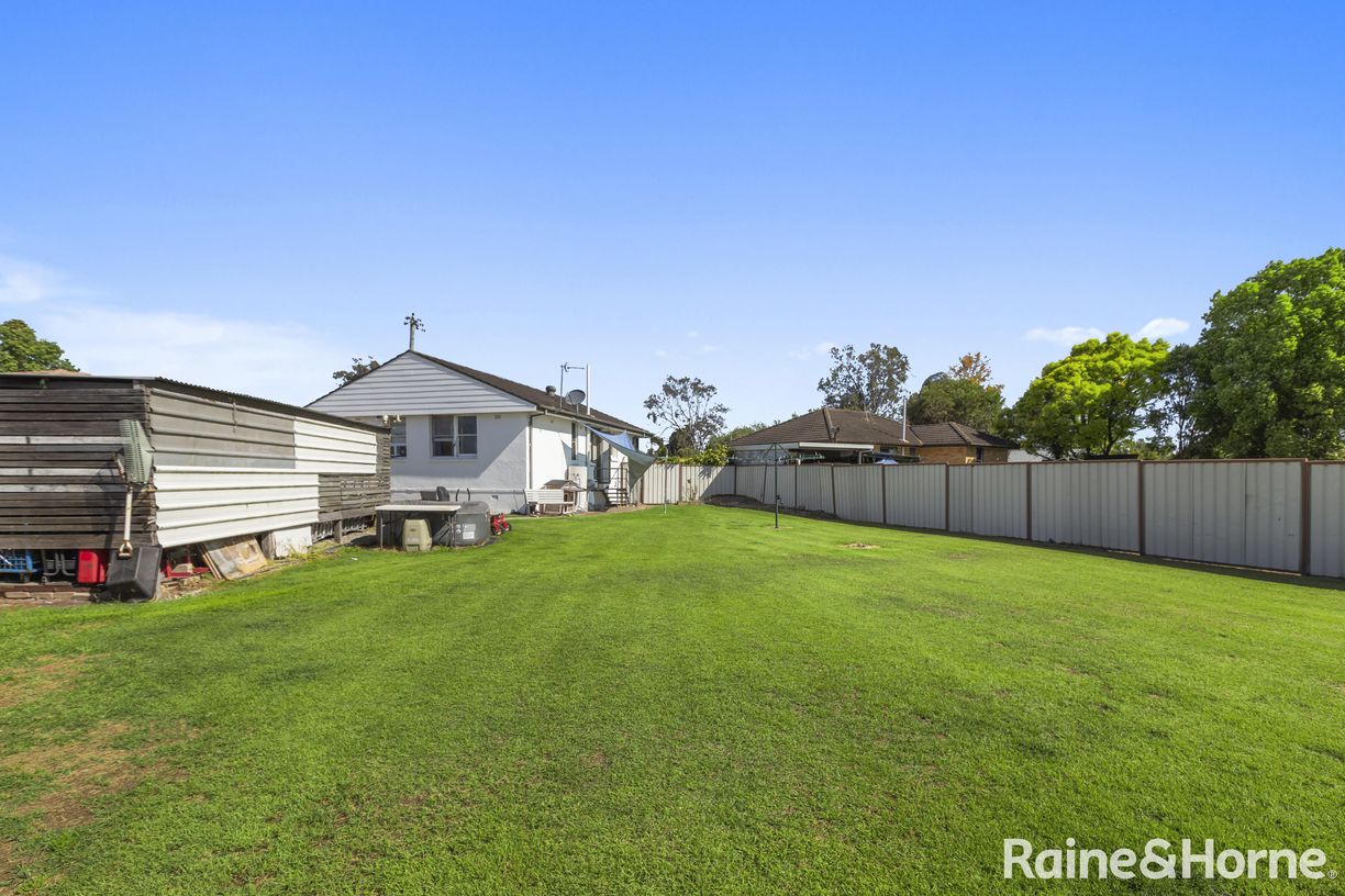 89 Kingstown Road — photo 8 of 8