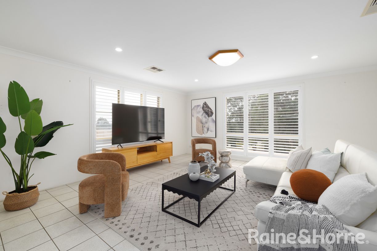 96 Birchgrove Drive — photo 5 of 30