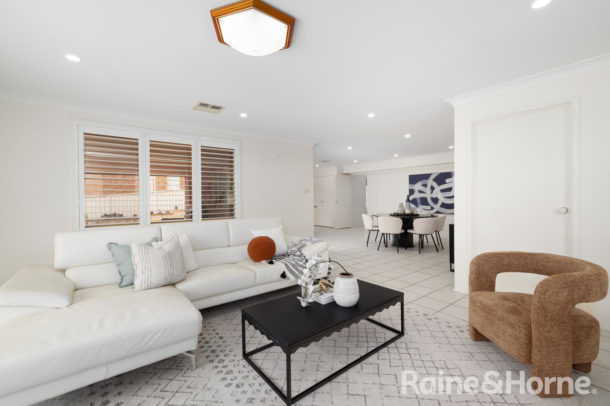 96 Birchgrove Drive — photo 6 of 30