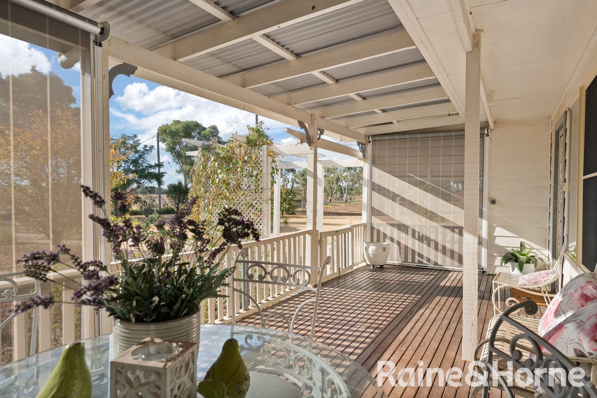10 Cope Road — photo 3 of 30