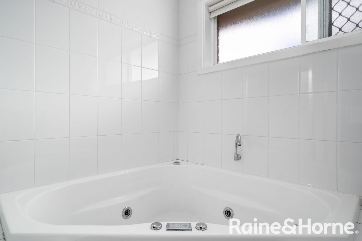 20 Medley Street — photo 8 of 18