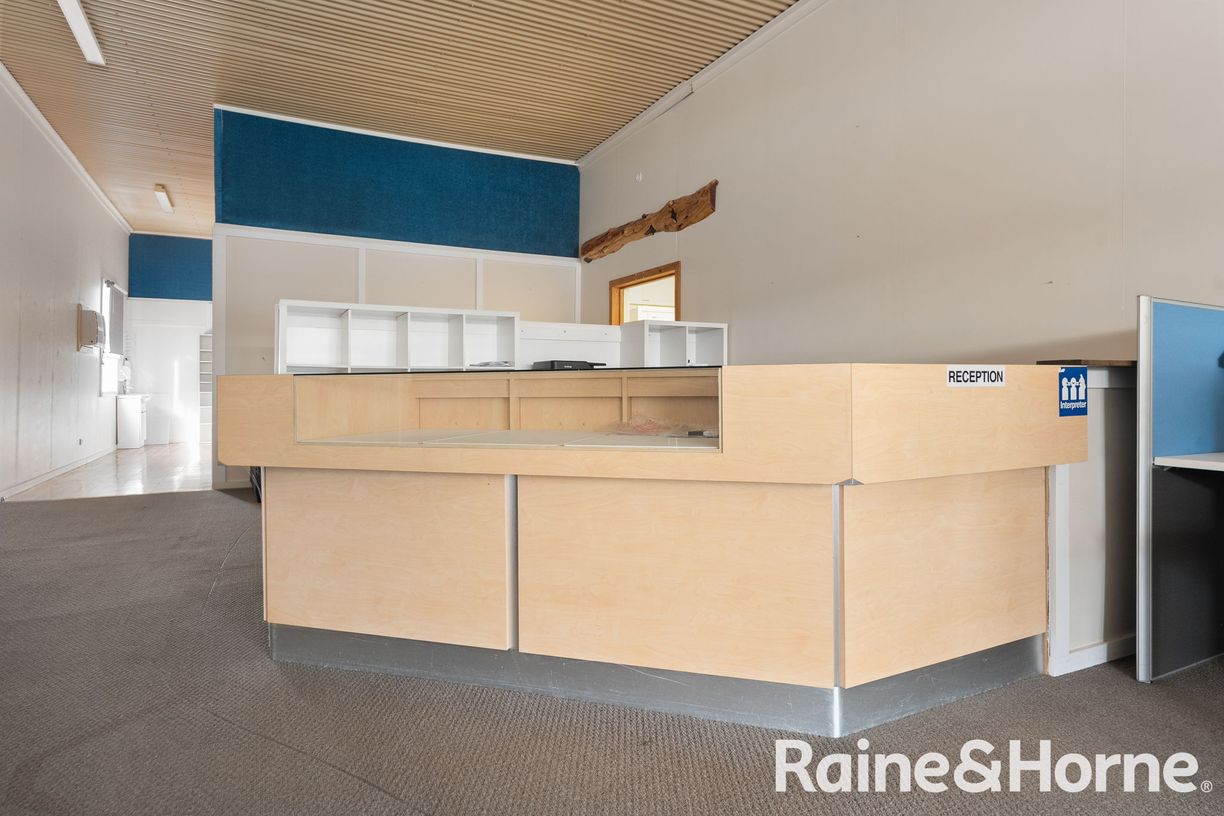 42 Binnia Street — photo 3 of 23