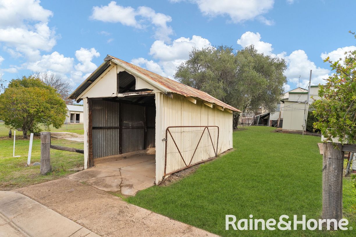 42 Binnia Street — photo 18 of 23