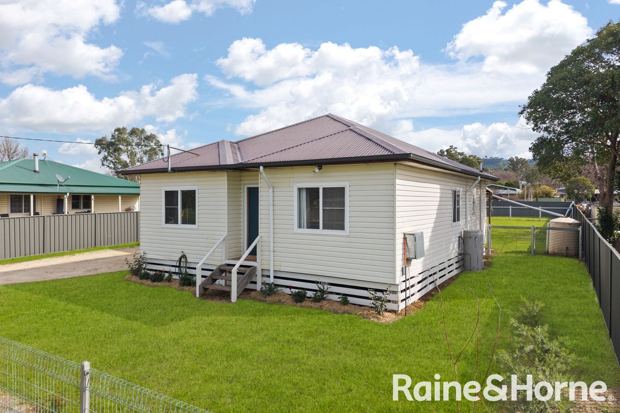 145 Binnia Street — photo from Raine & Horne Gulgong | Kandos