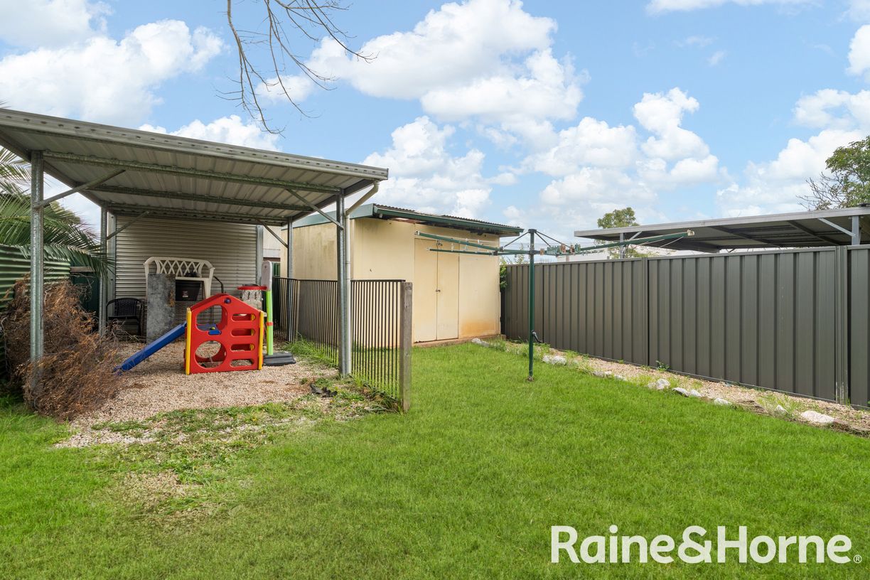 26 Herbert Street — photo 14 of 19