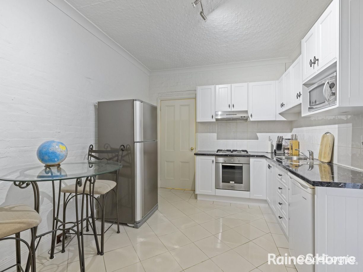 219-221 George Street — photo 18 of 30