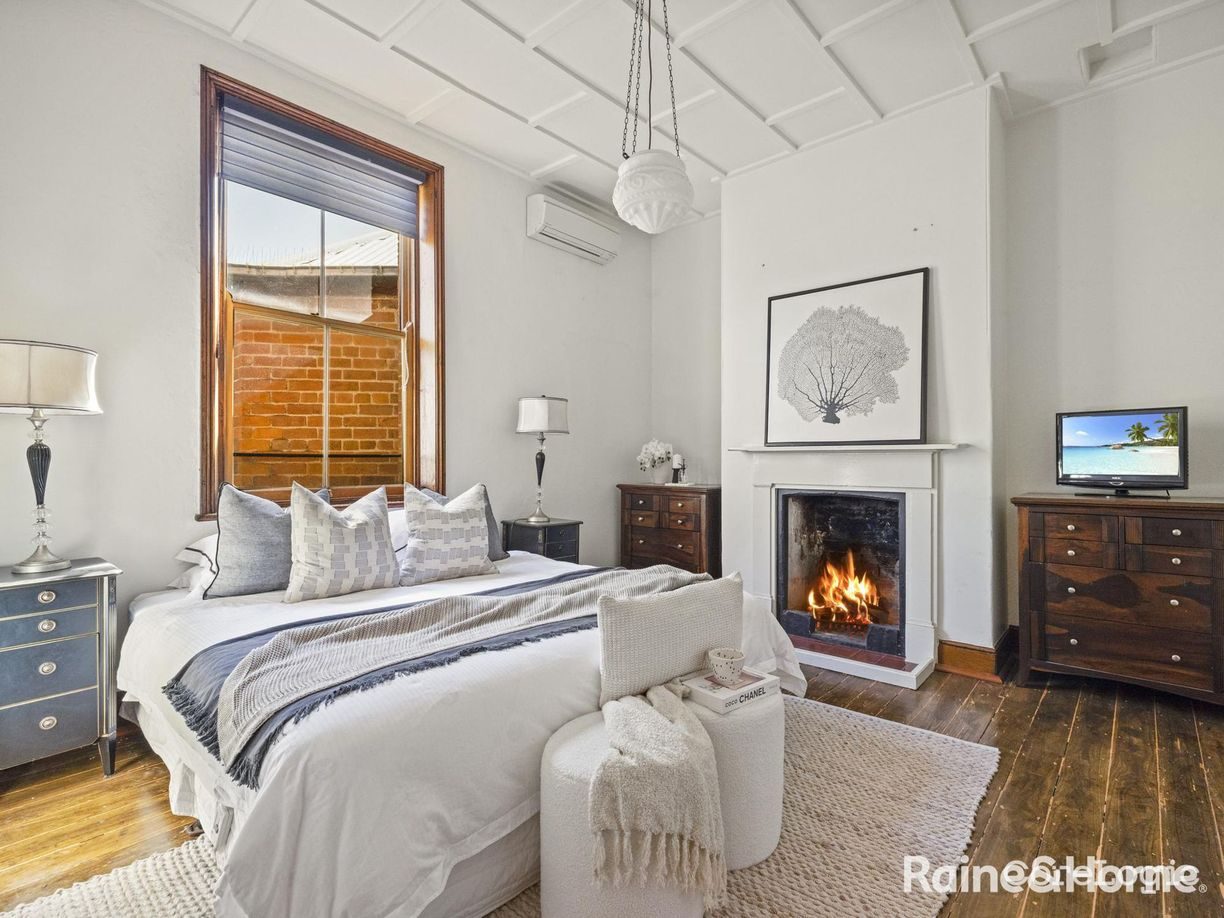 219-221 George Street — photo 4 of 30